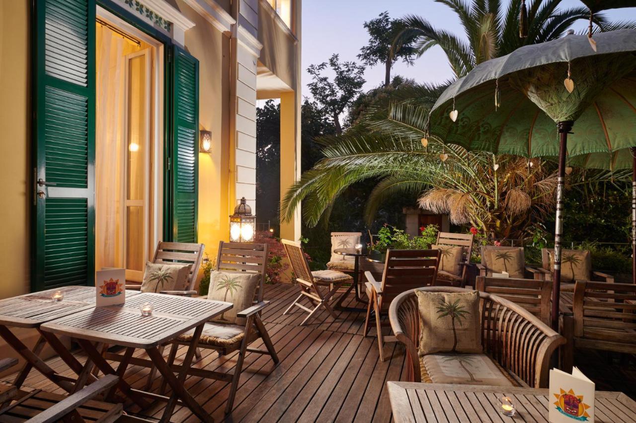 Palm Gallery Hotel 3*