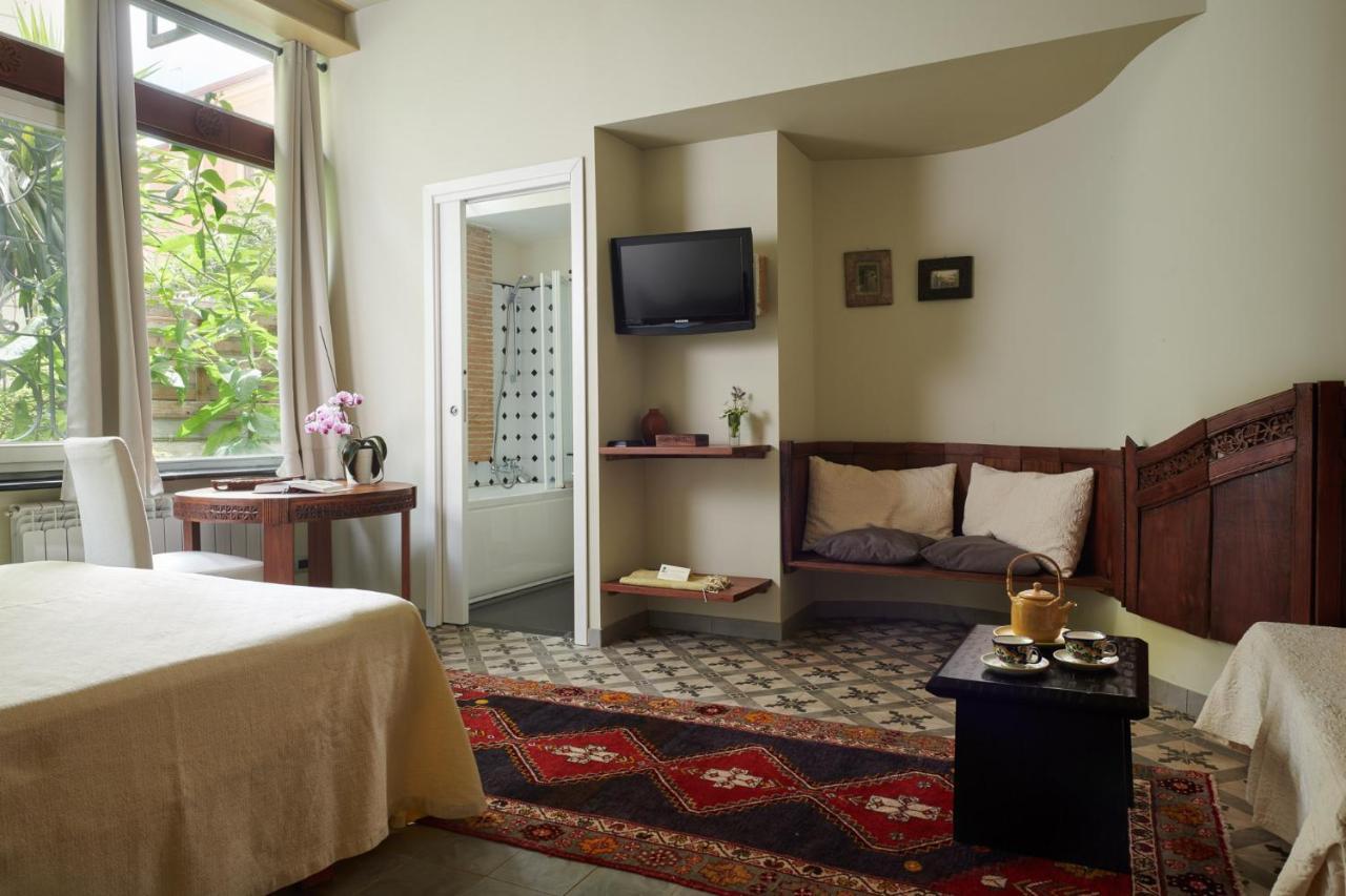 Palm Gallery Hotel 3*