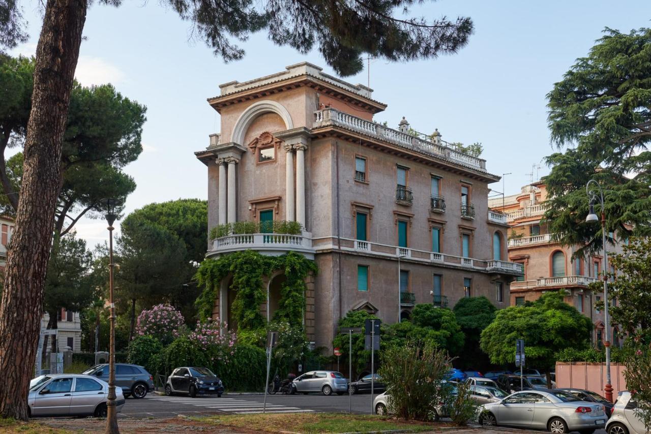 Palm Gallery 3* Roma